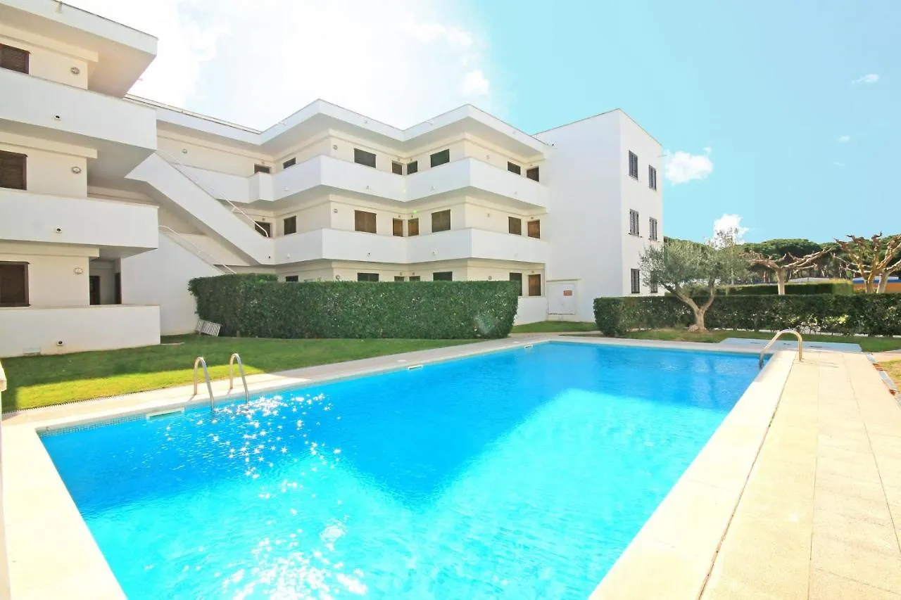 Apartment Nerea L'Escala Spain